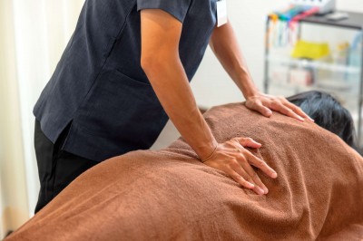 東大阪市の姿勢矯正専門の整体院/もみほぐし